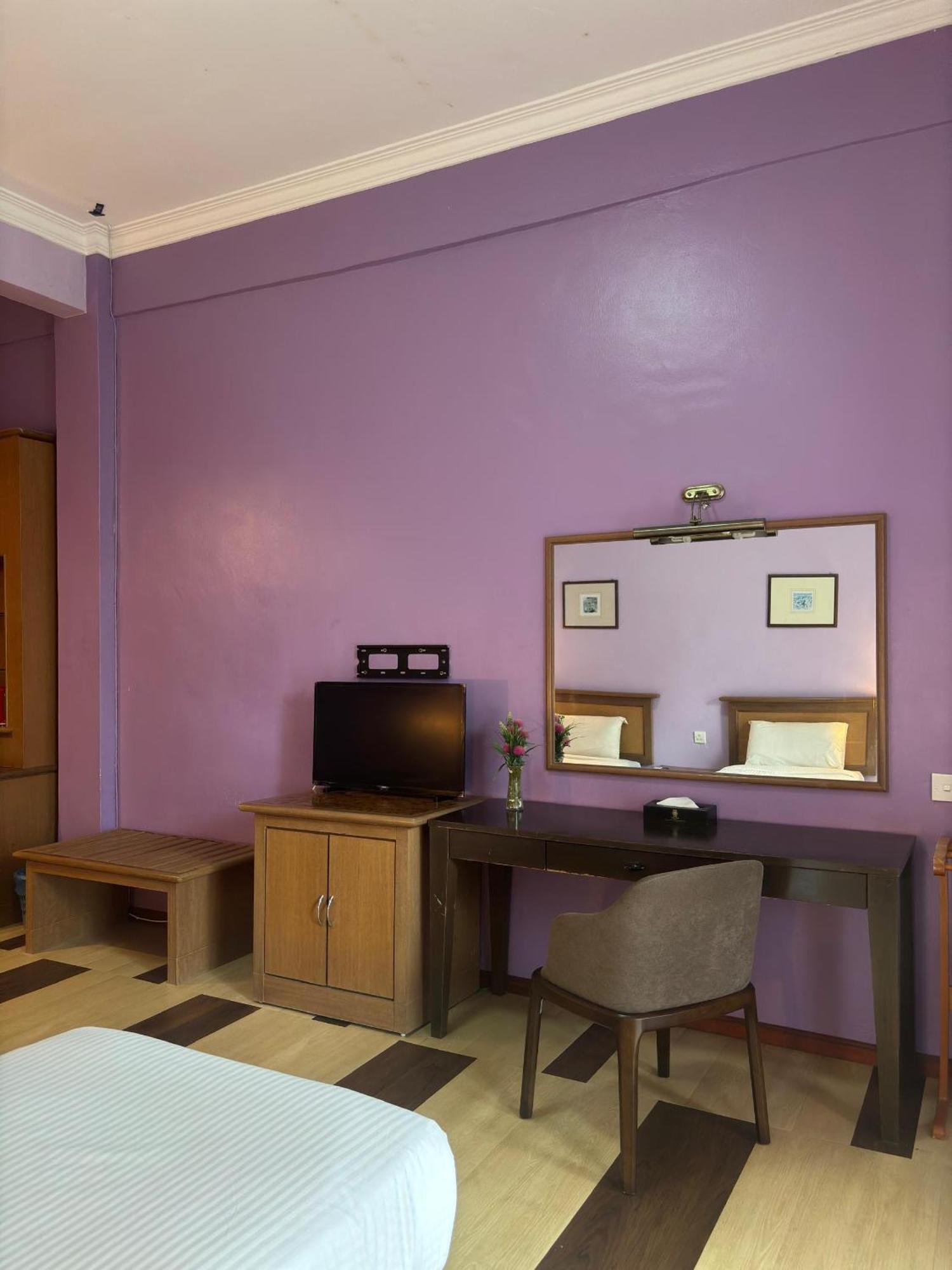 Hotel Uitm Dungun Batu Lima Екстер'єр фото